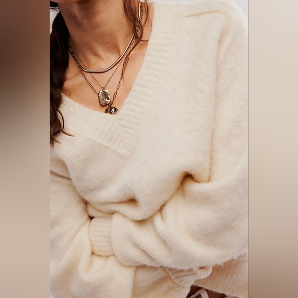Free People One And Only Pullover, Color Cream Size L - Picture 3 of 16